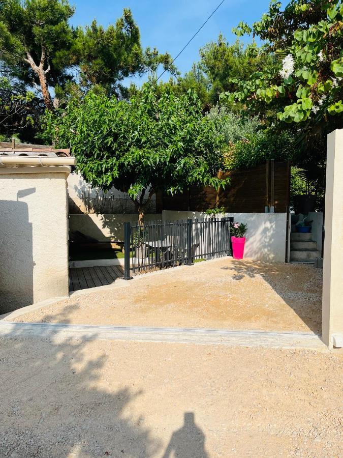 Au Charme Provencal Villa Allauch Exterior photo